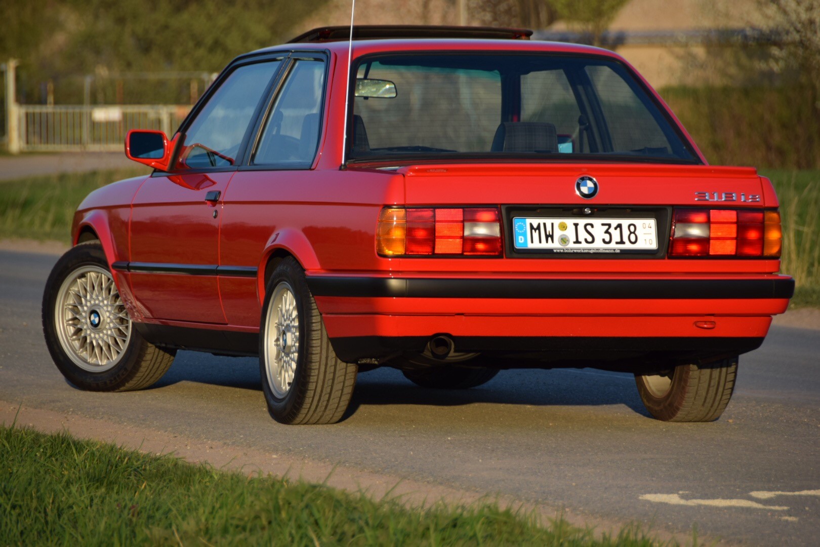 BMW 318is 1989