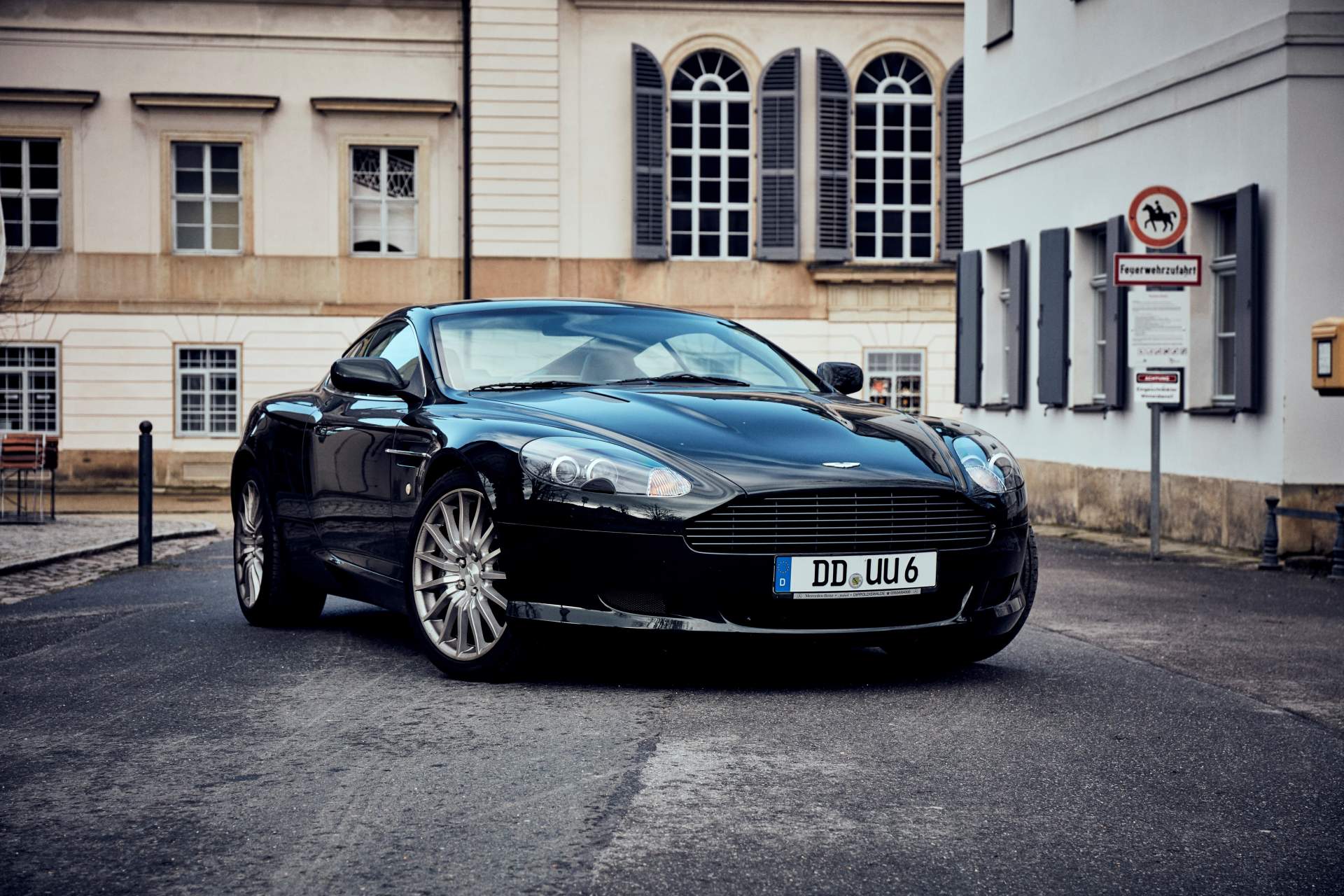 Aston Martin DB9 2005