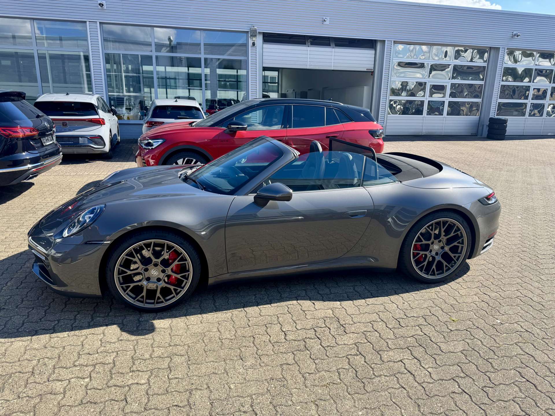 Porsche 911 2023