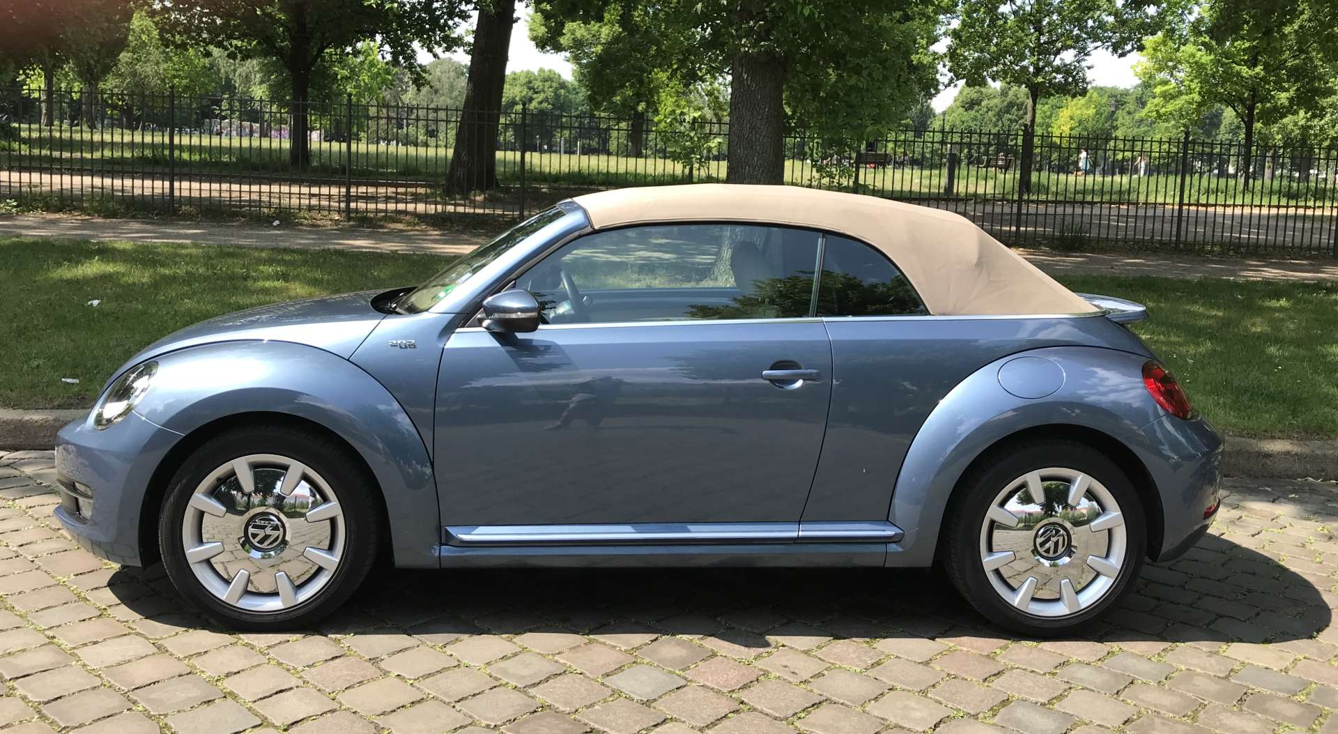 Volkswagen Beetle 2015