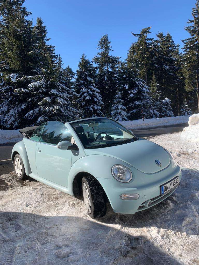 Volkswagen New Beetle 2005